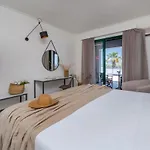 Phoenix Hotel