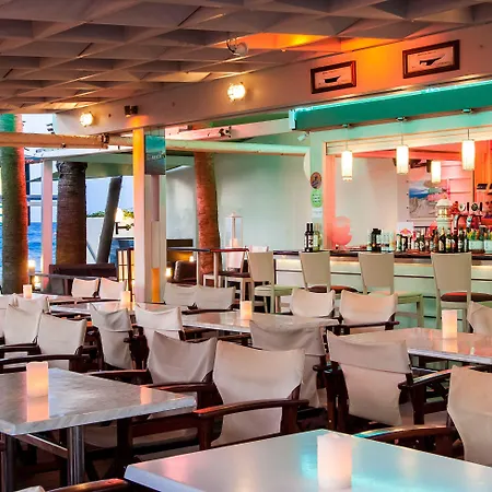 Phoenix Hotel 4*