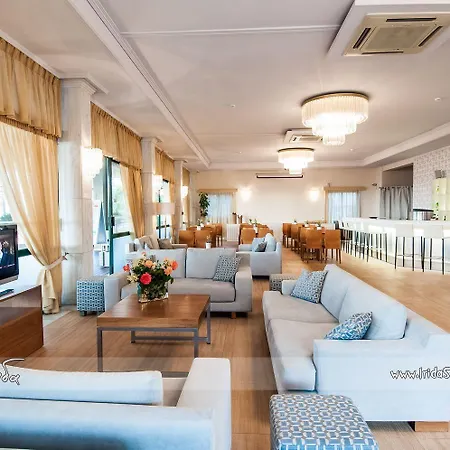 Hotel Phoenix 4*