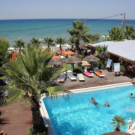 Phoenix Hotel 4*